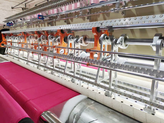 210M/H 産業用ベッドカバー ロックシッチ クイルト用のクイルト 商用タイプ